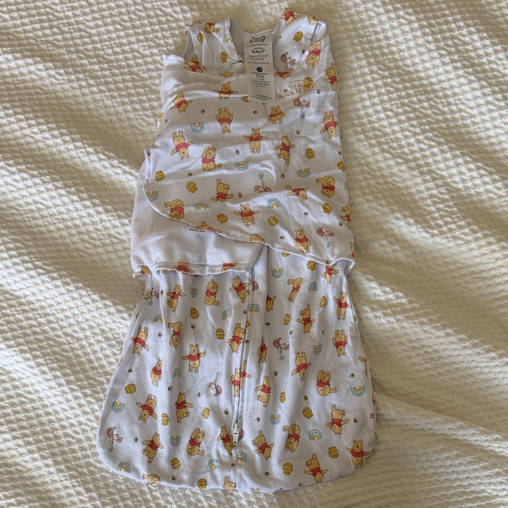 Halo White Sleep Sack with Yellow and Red Character Print - Winnie the Pooh